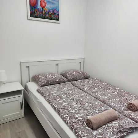 Eva Apartmanhaz Csopak
