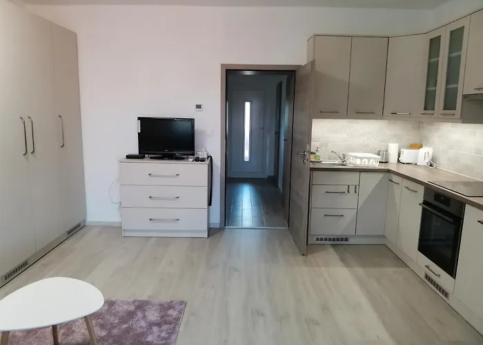 Eva Apartmanhaz Apartament