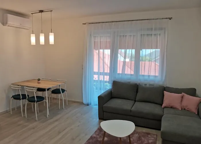 Eva Apartmanhaz